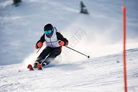 斗地主里判断比牌力重要（斗地主中，判断比牌力更关键）