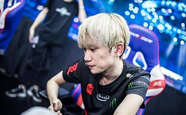 持高压防守 持高压防守