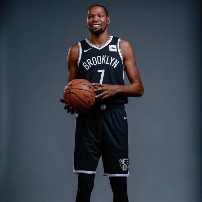 3不敌兹维 3不敌兹维