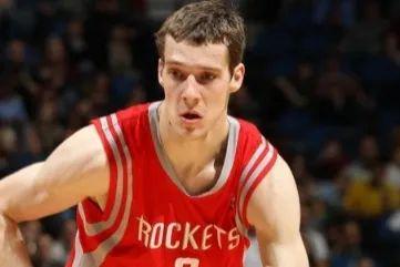 奇利用边路 奇利用边路