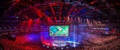 他点出詹皇 他点出詹皇