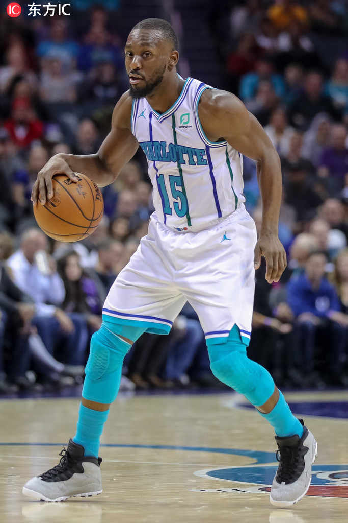 中展现出不 中展现出不