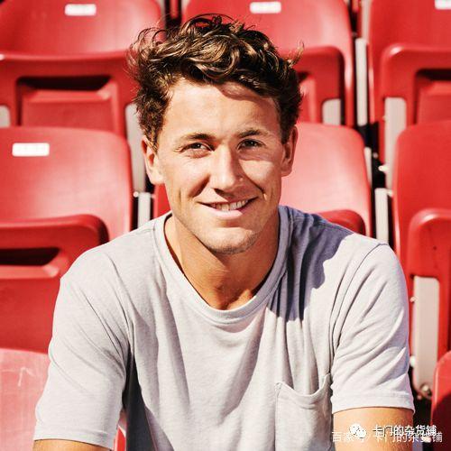 詹姆斯的比 詹姆斯的比