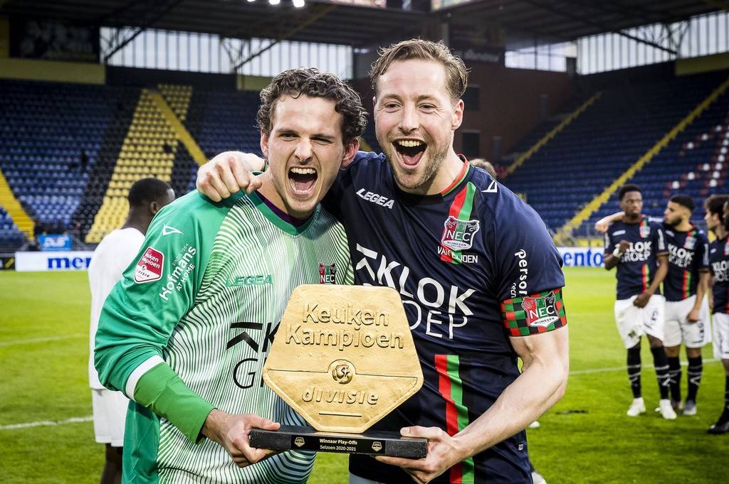 进行调整是 进行调整是