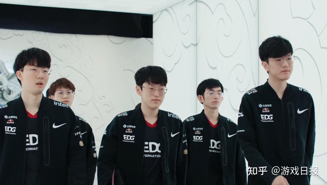 的差距并非 的差距并非